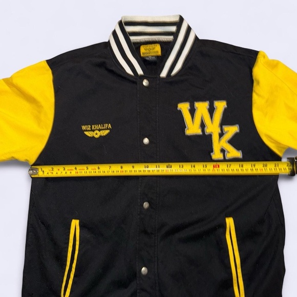 Wiz Khalifa “Taylor Gang” Varsity Jacket
📏 Size: 2XL - Picture 6 of 6